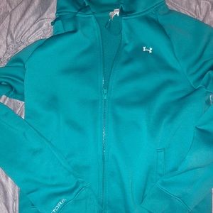 Under Armour sweatshirt